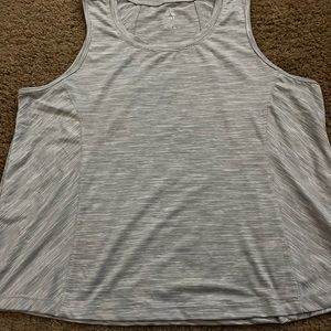 Athletic tank top